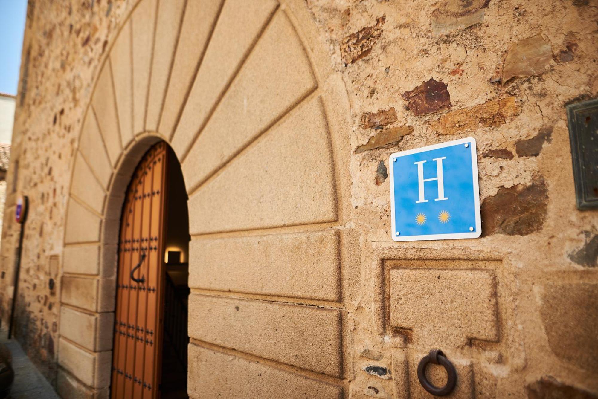 Hotel Casa Palacio Pereros Caces Esterno foto